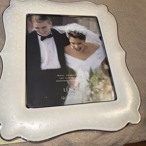 Lenox Ivory Floral Picture Frame